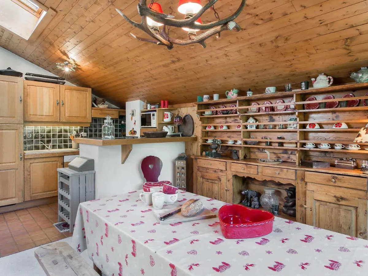 Apartment Charmant Duplex 3 Chambres Avec Cheminee, Balcons Et Piscine - Proche Centre Megeve - Fr-1-453-42